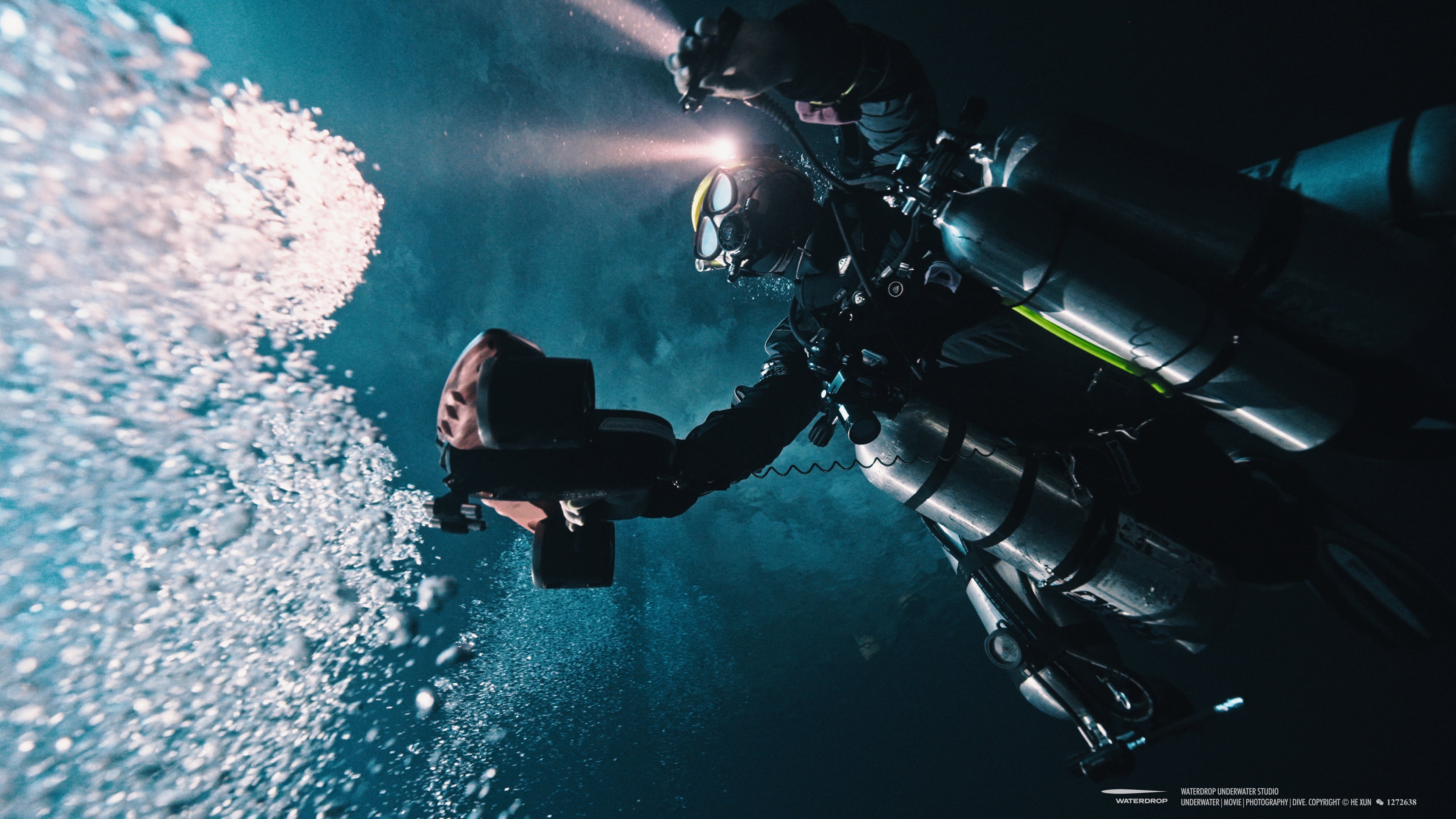 Sublue-Navbow Underwater Scooter
