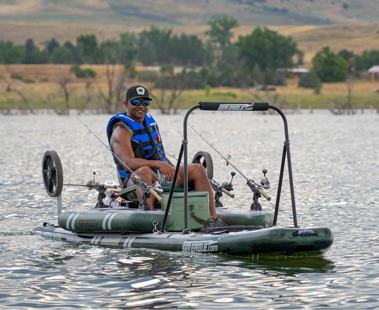 Sea Eagle FishSUP FS1210KWSM,12 foot Inflatable SUP,Swivel Seat,Water Snake Motor Fishing Package,Solo Seater,Easy Transport,Fast Set Up