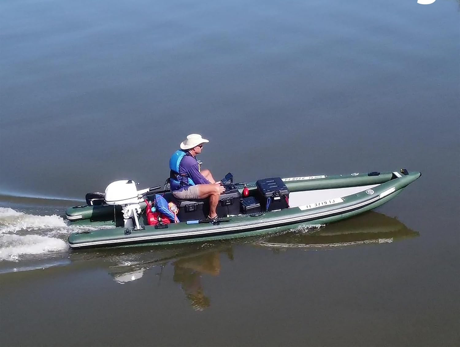 Sea Eagle FishSkiff FSK16KST,16 foot Inflatable Boat,Start Up Package,1-3 Seater,Easy Transport,Fast Set Up