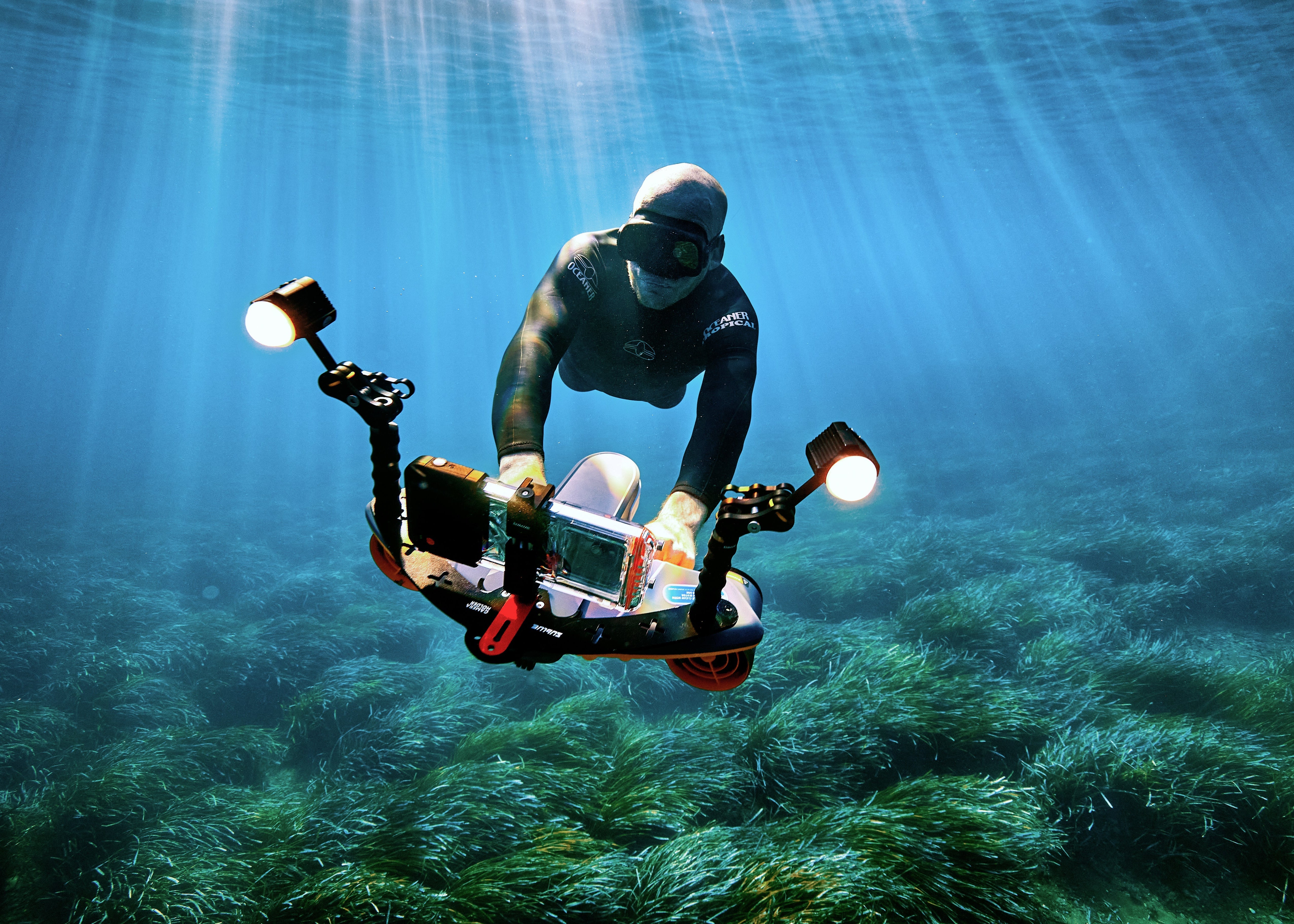 Sublue-Navbow Underwater Scooter