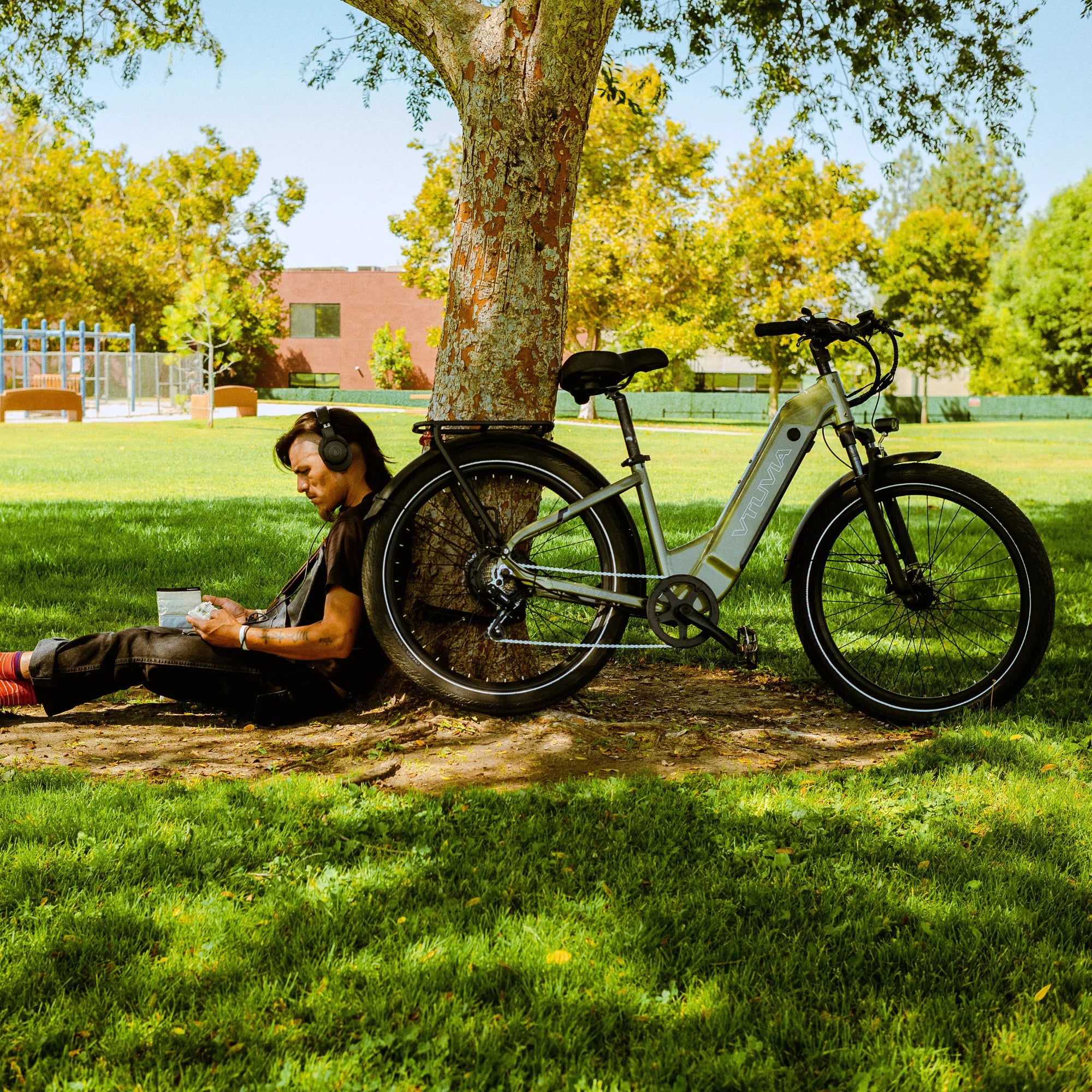VTUVIA-Zeal LT7 Step Through Commuter Ebike