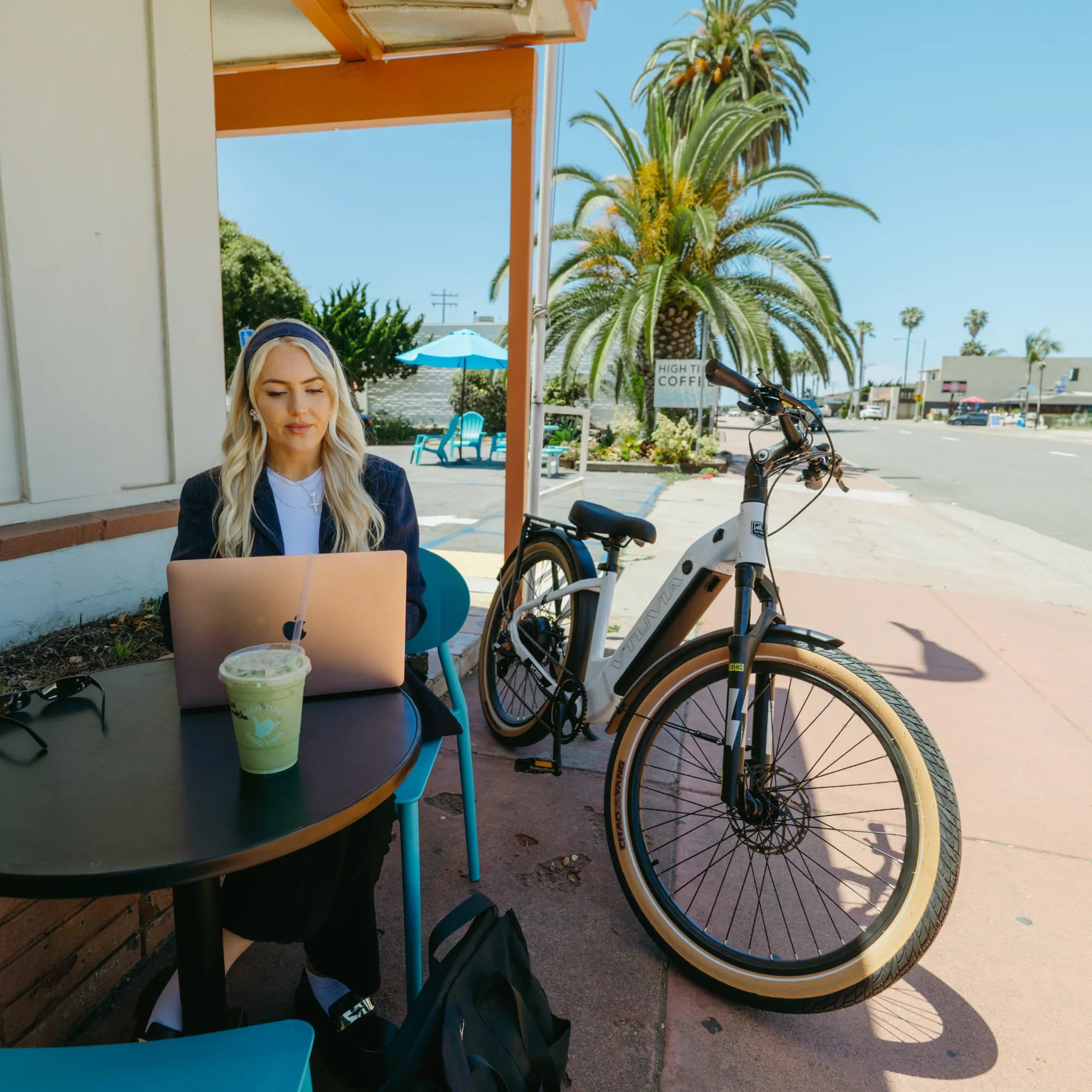 VTUVIA-Zeal XT8 Step Through Commuter Ebike